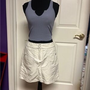 White House Black Market Classic White Trousers